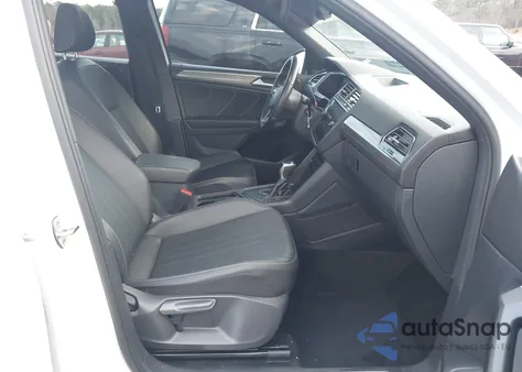 2023 Volkswagen Tiguan 2.0T Se R-Line Black z USA, uszkodzony, nr VIN 3VVCB7AX7PM031430